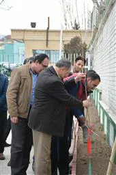 کاشت چهل اصله نهال به مناسبت روز درخت کاری ملی